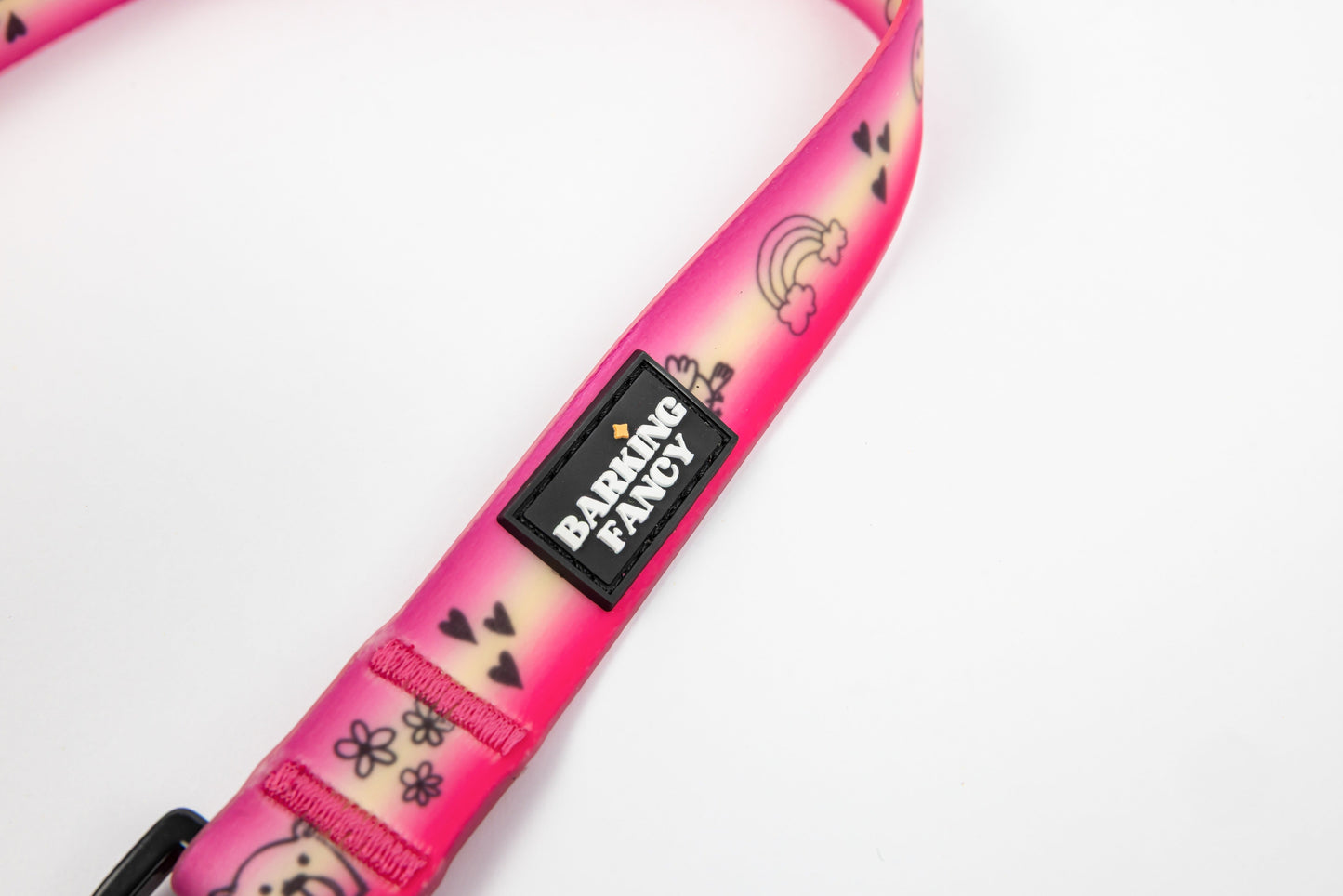 Doodles Waterproof Dog Leash - Pink Gradient - Logo Shot