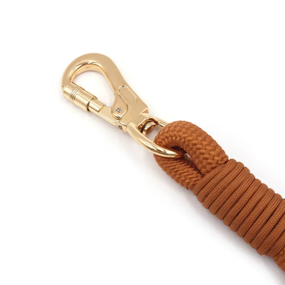 Caramel Signature Rope dog leash hardware close-up