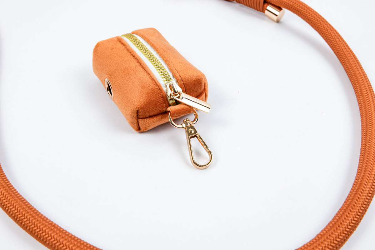 Caramel Signature Velvet poop bag dispenser front detail